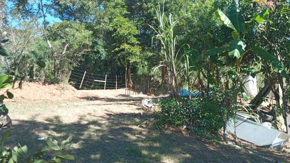 Chácara, 2 quartos, 2700 m² - Foto 1