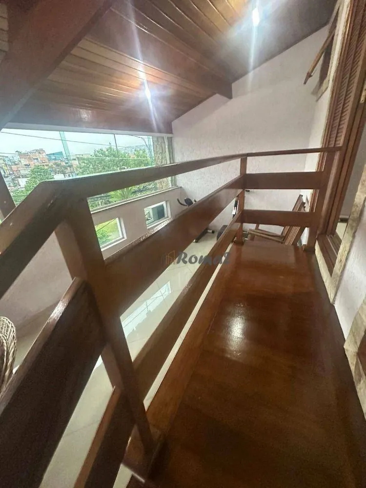 Sobrado, 3 quartos, 302 m² - Foto 4