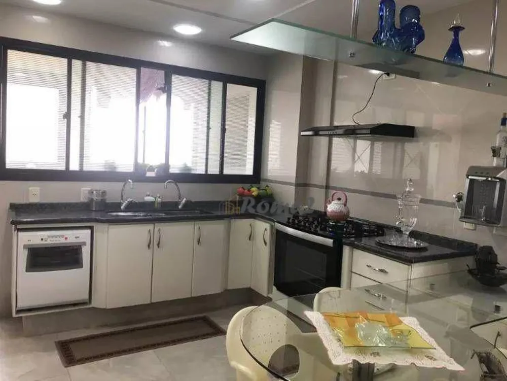 Apartamento, 3 quartos, 180 m² - Foto 4