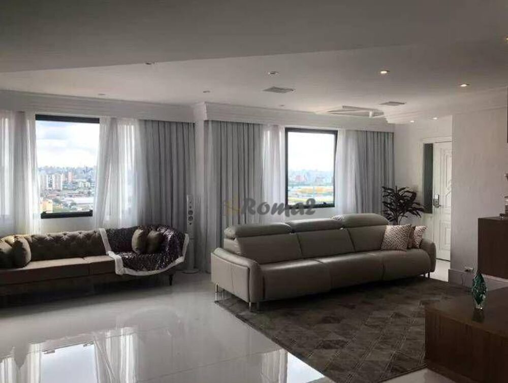 Apartamento à venda com 3 quartos, 180m² - Foto 1