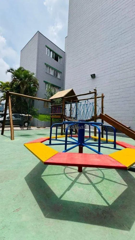 Apartamento, 2 quartos, 50 m² - Foto 2