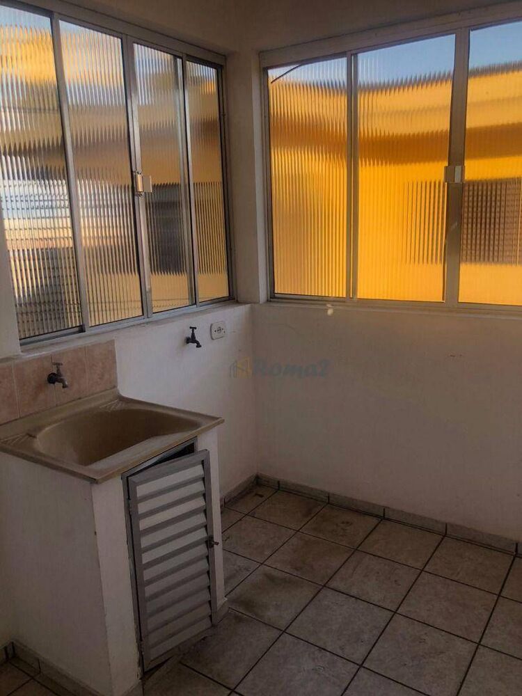 Casa para alugar com 2 quartos, 60M2 - Foto 13
