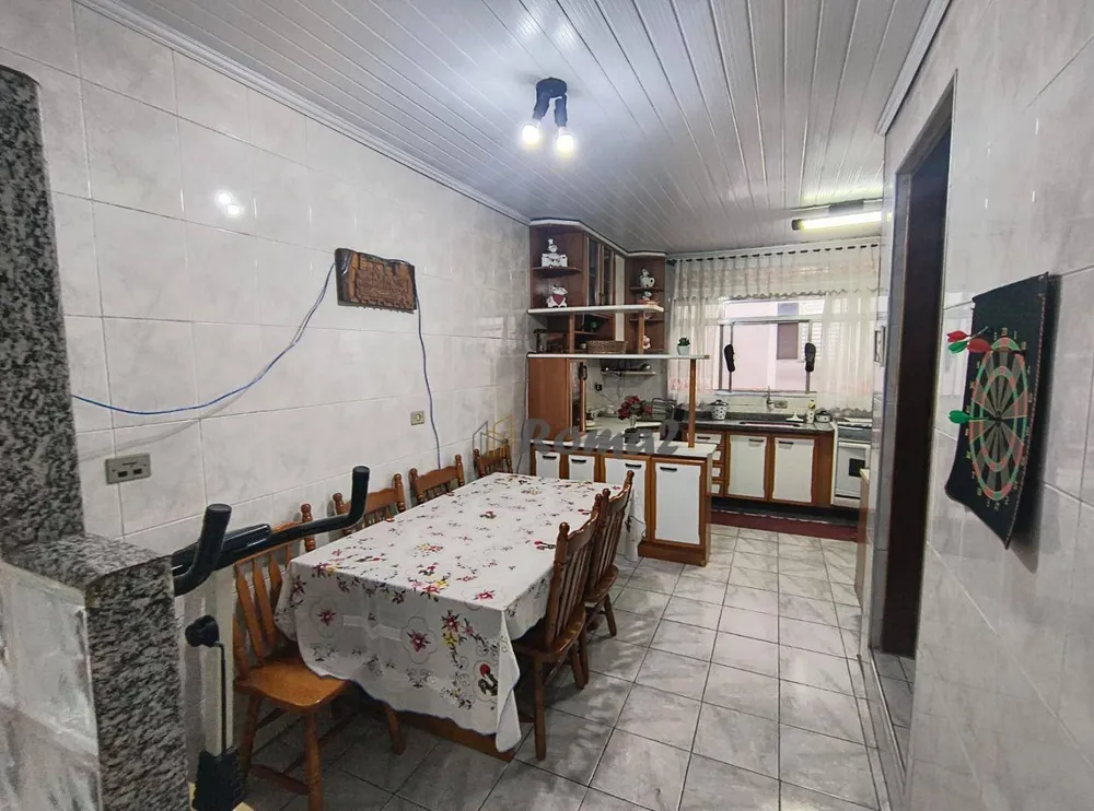 Sobrado, 3 quartos, 190 m² - Foto 2