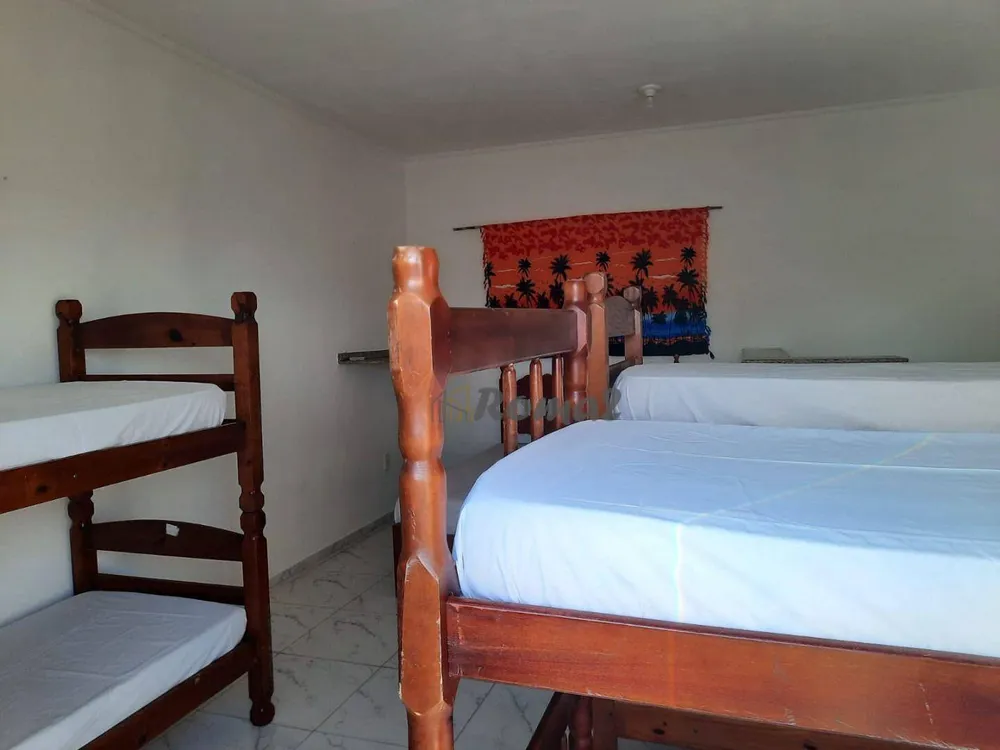 Casa, 10 quartos, 45 m² - Foto 15