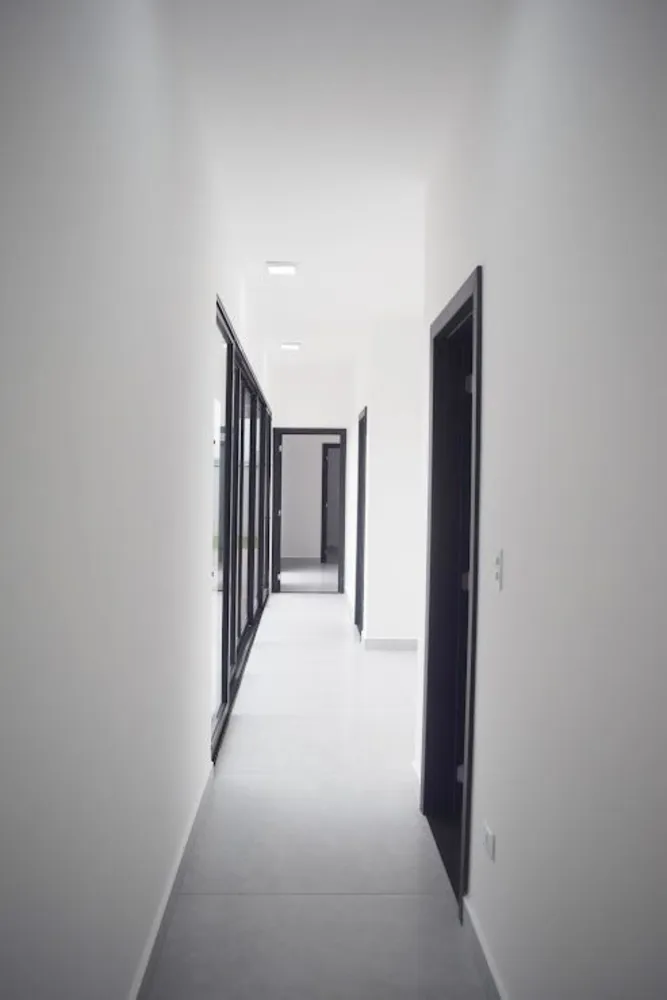 Casa, 4 quartos, 305 m² - Foto 2