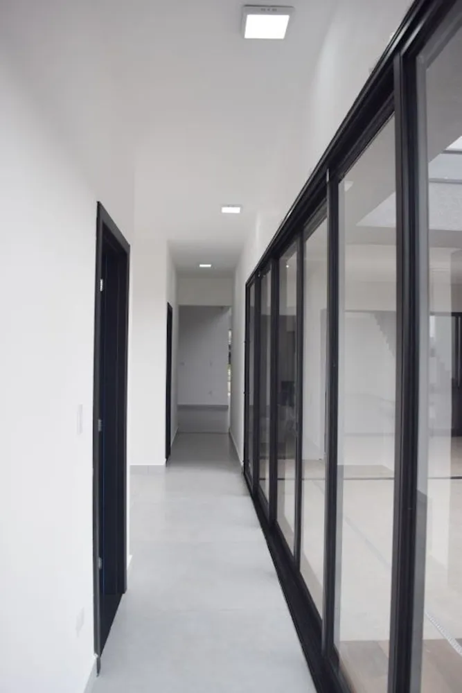 Casa, 4 quartos, 305 m² - Foto 3