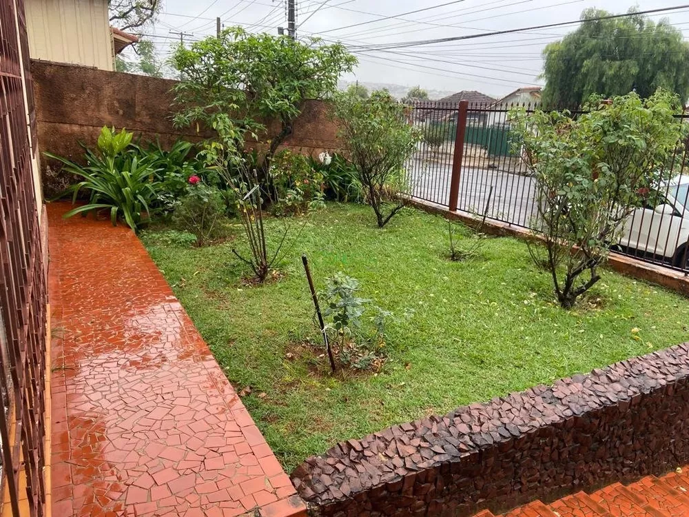 Casa, 4 quartos, 169 m² - Foto 1
