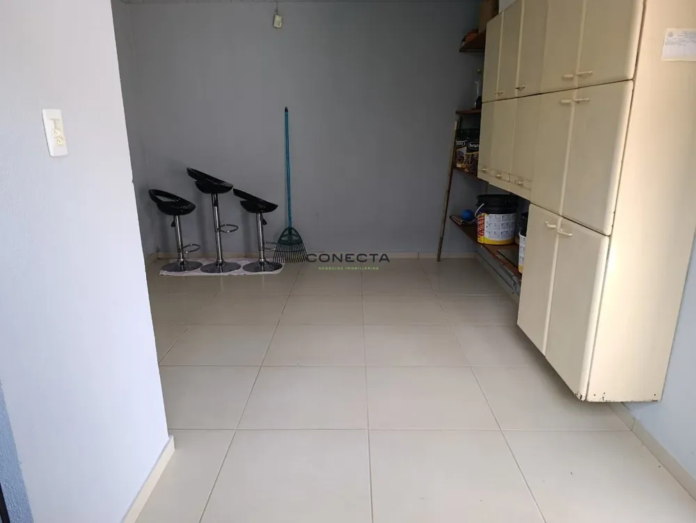 Casa, 4 quartos, 215 m² - Foto 3