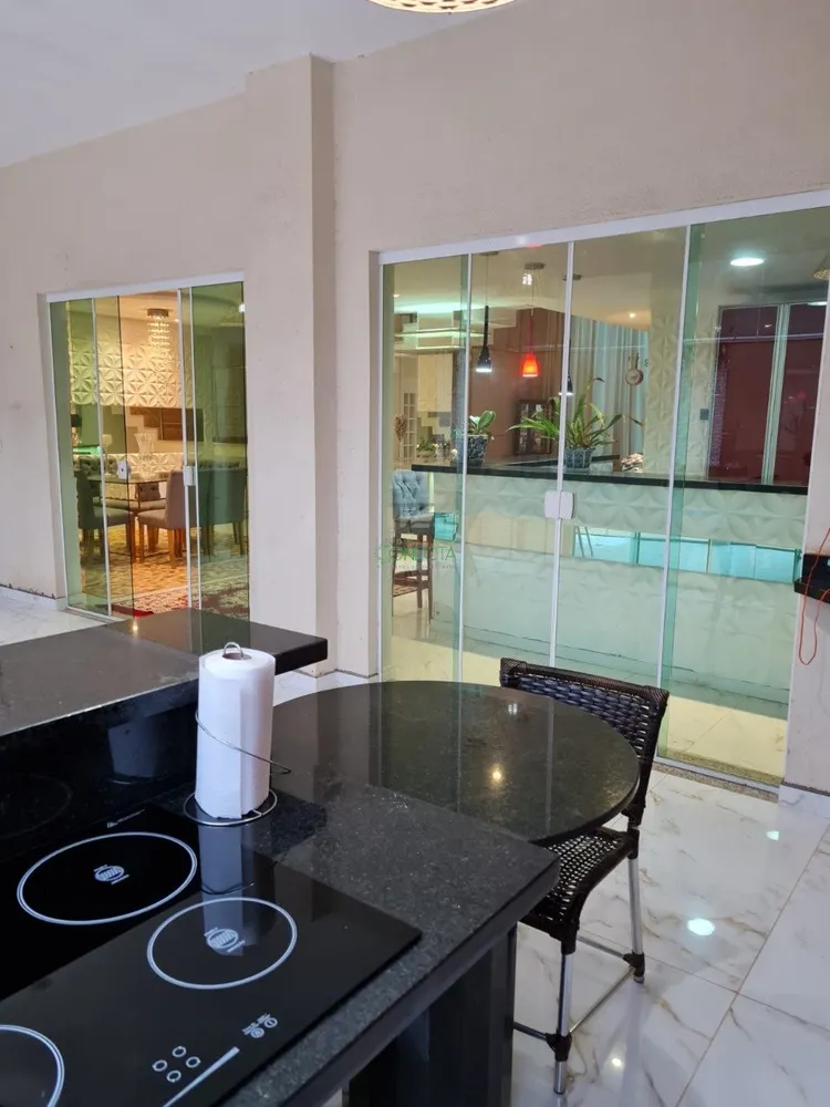 Casa, 3 quartos, 300 m² - Foto 3