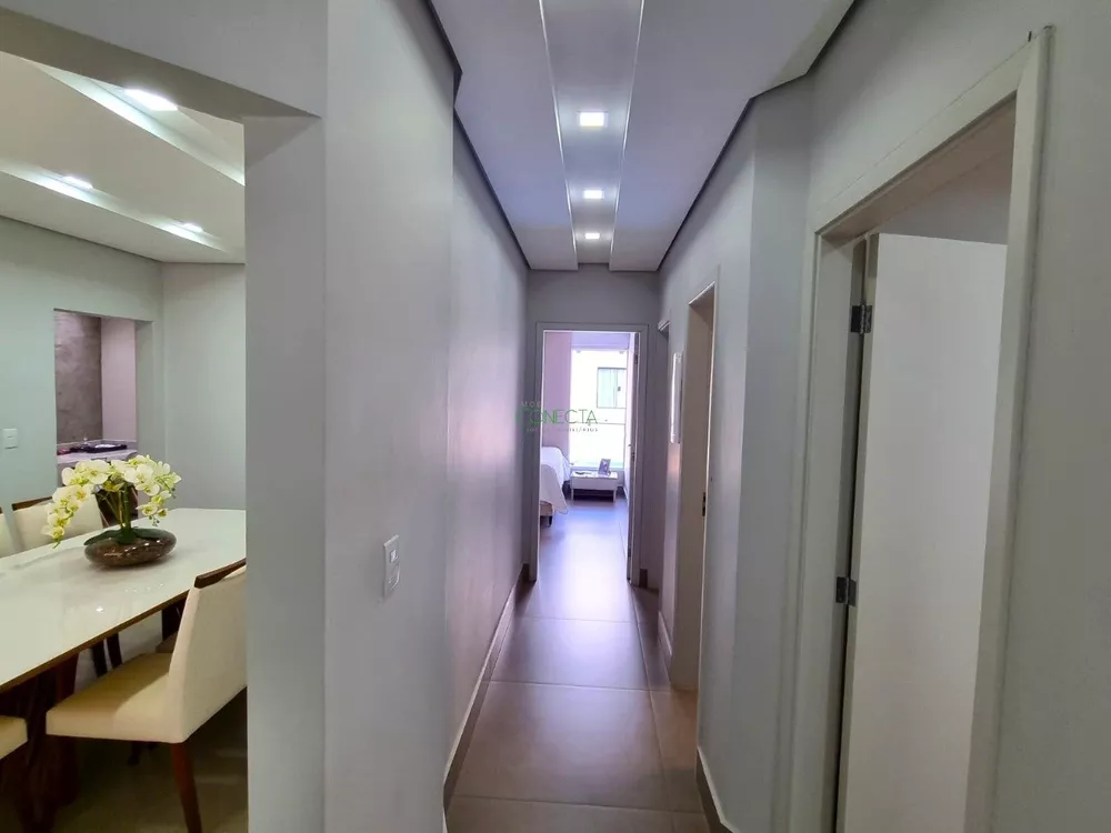 Casa, 4 quartos, 251 m² - Foto 2