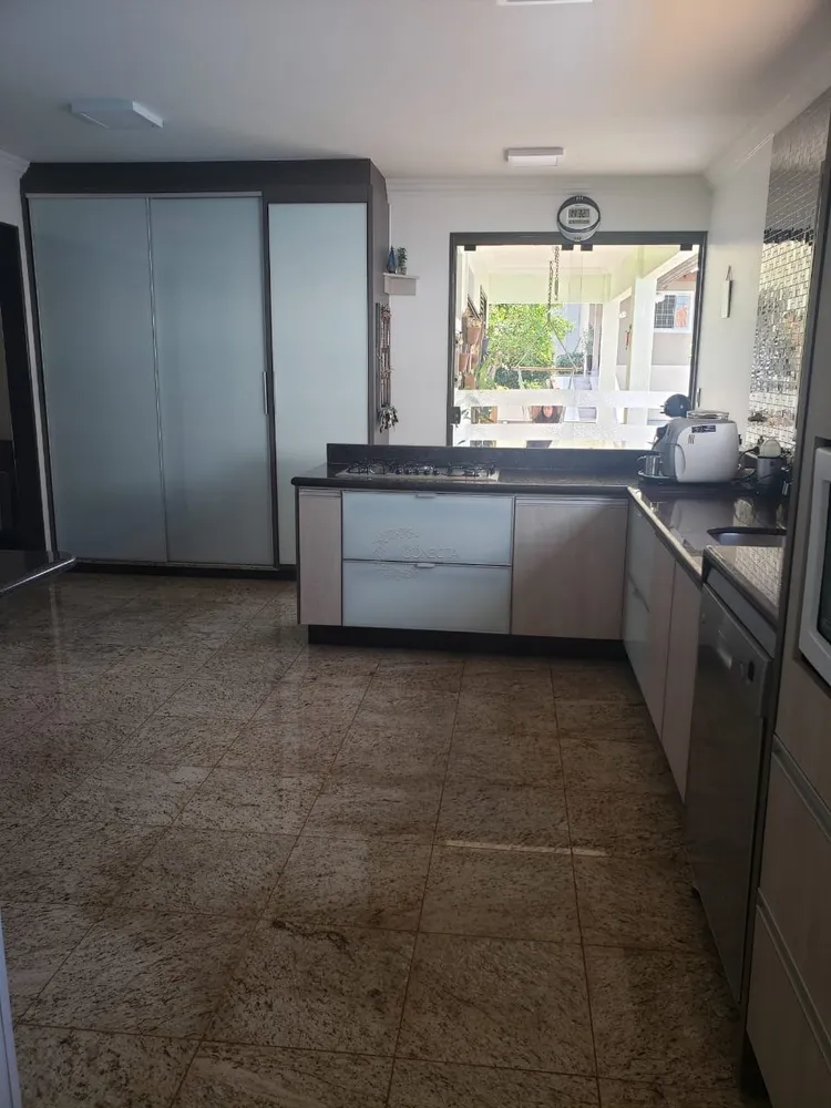 Casa, 3 quartos, 320 m² - Foto 11