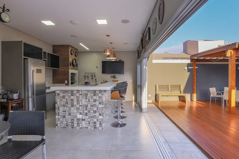 Casa, 3 quartos, 249 m² - Foto 4