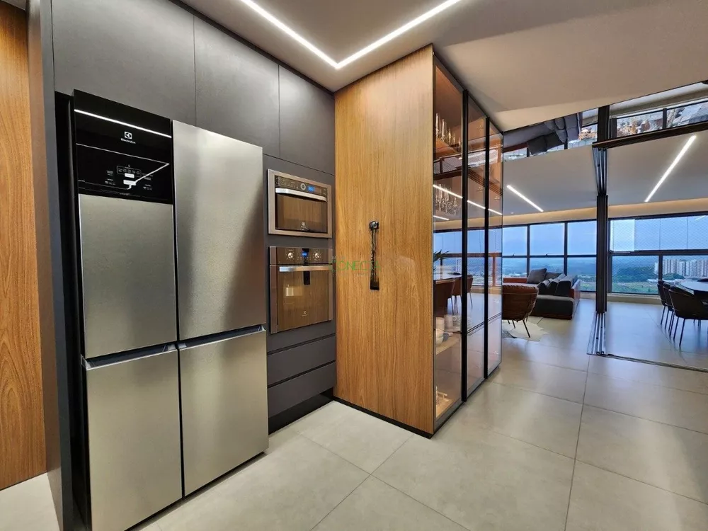 Apartamento, 3 quartos, 181 m² - Foto 2