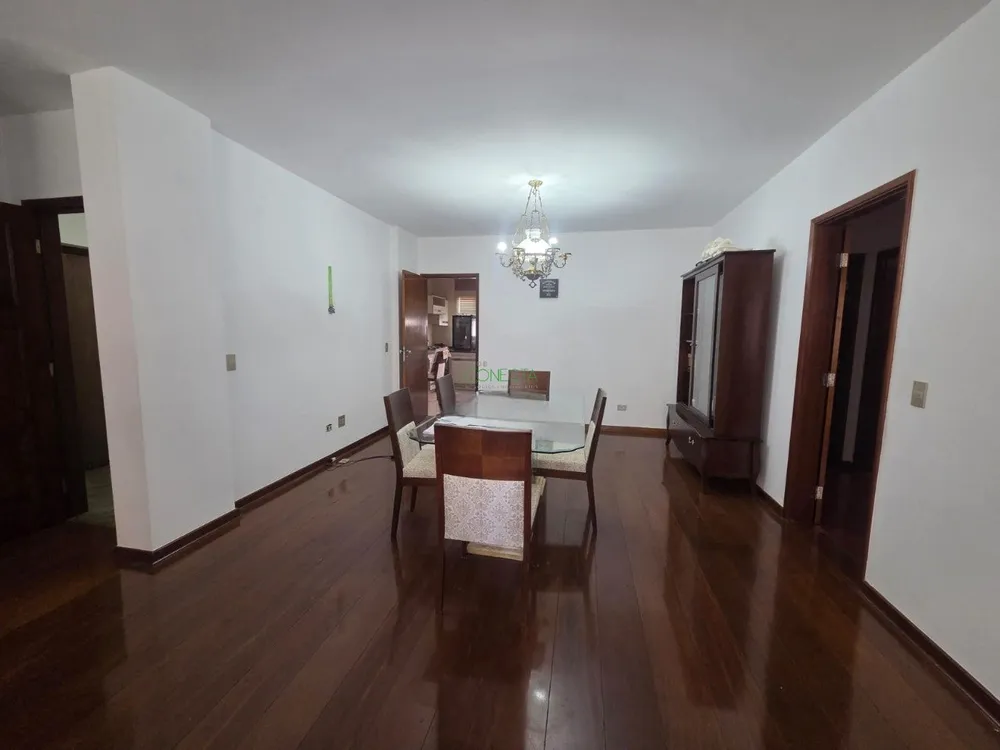 Apartamento, 3 quartos, 180 m² - Foto 2