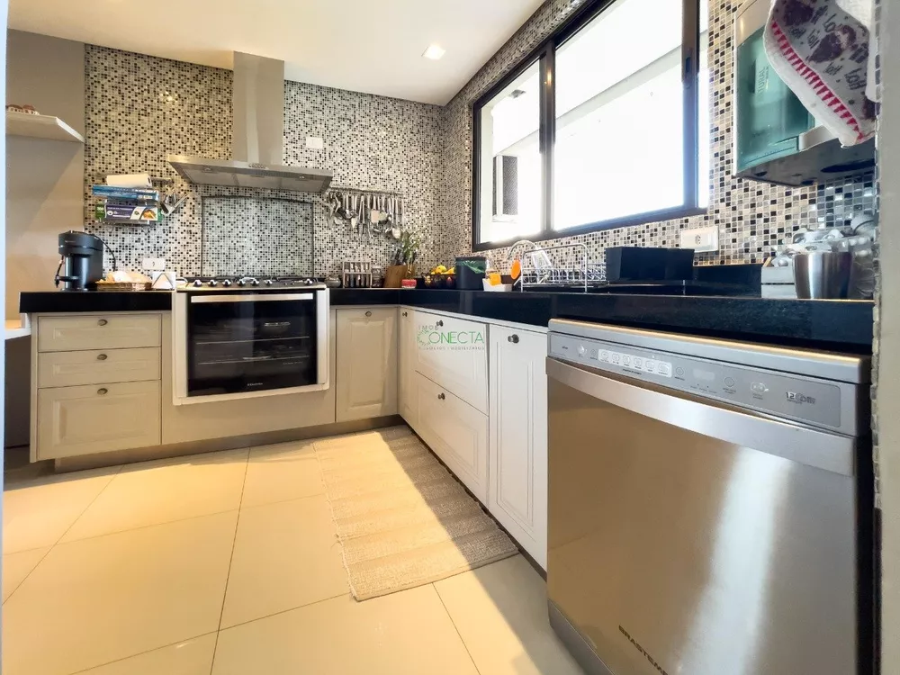 Apartamento, 4 quartos, 240 m² - Foto 4