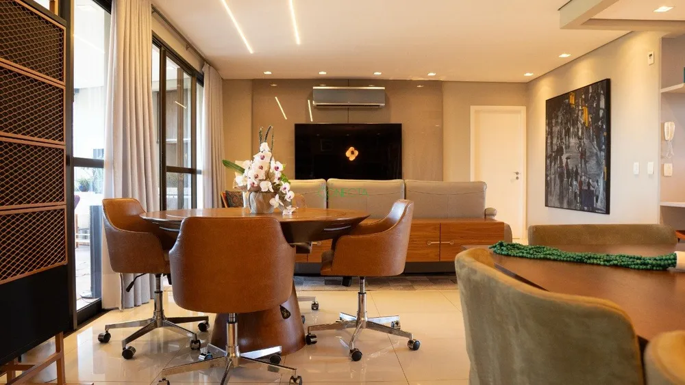 Apartamento, 4 quartos, 240 m² - Foto 2