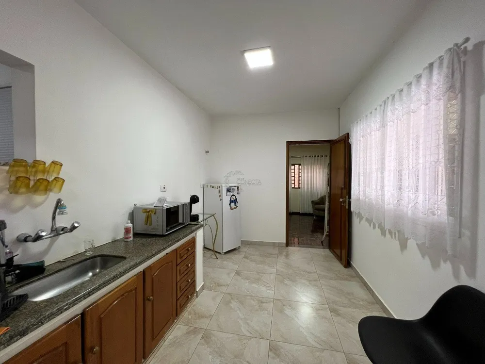 Casa, 4 quartos, 181 m² - Foto 3