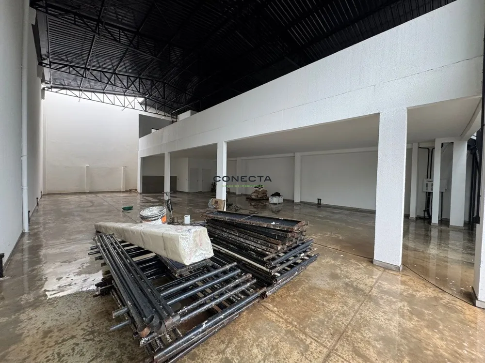 Depósito-Galpão, 384 m² - Foto 1