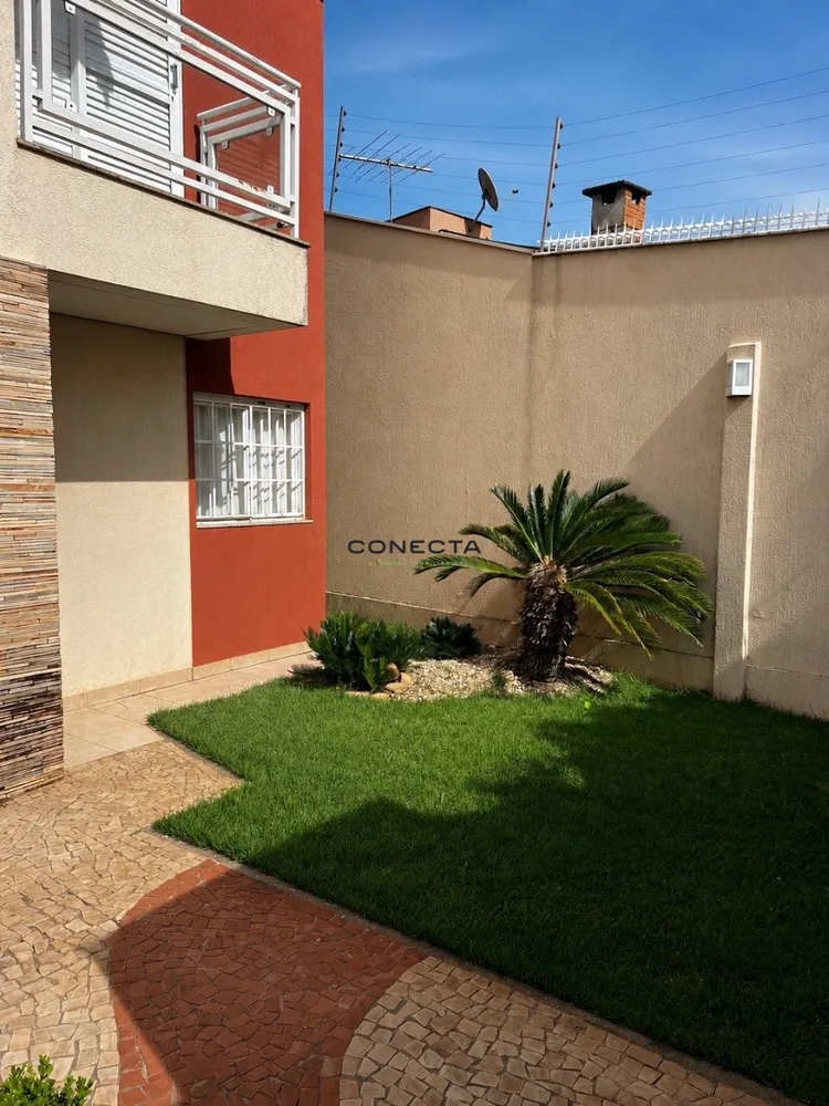 Sobrado, 4 quartos, 240 m² - Foto 3