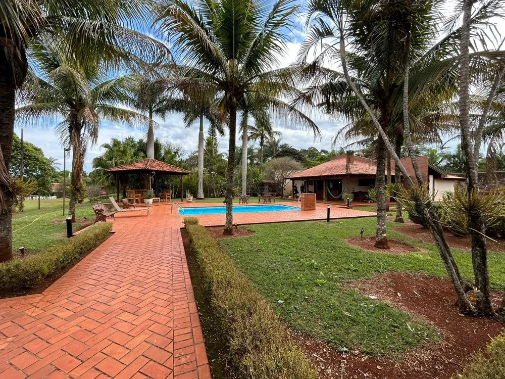 Chácara, 5 quartos, 5000 m² - Foto 1