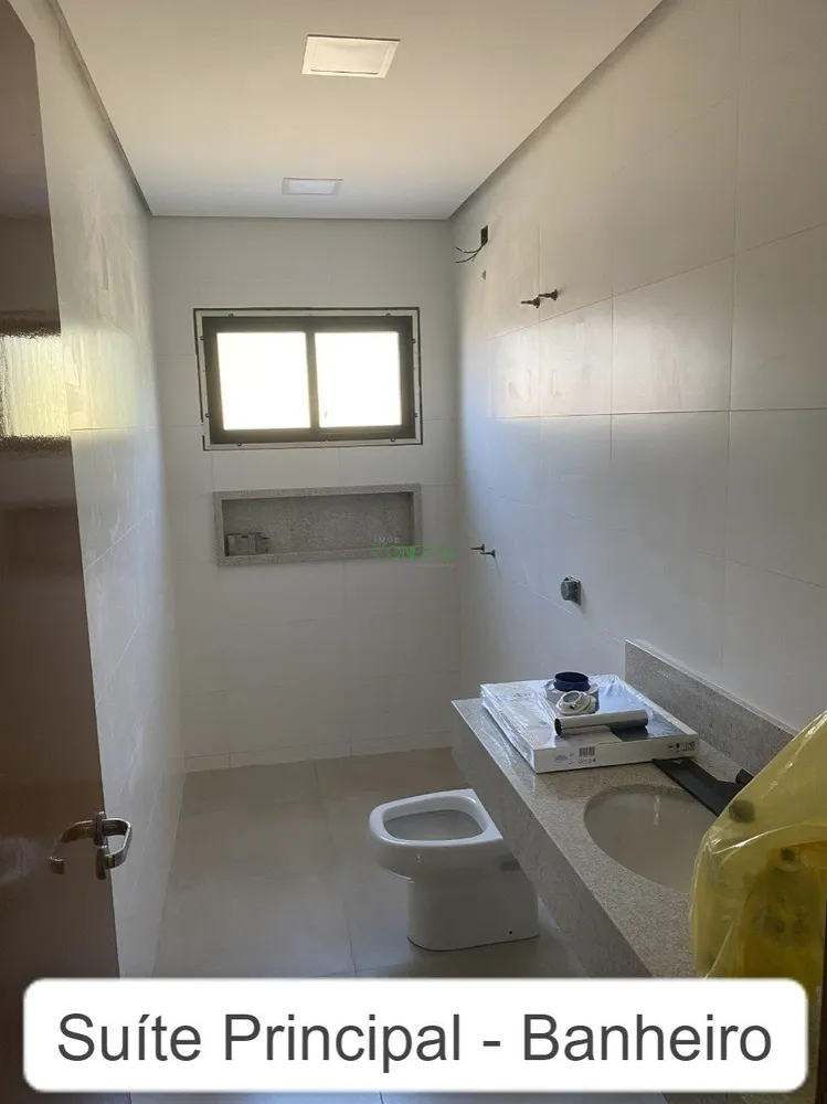 Casa, 3 quartos, 217 m² - Foto 1
