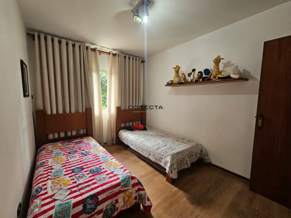 Casa, 4 quartos, 250 m² - Foto 10