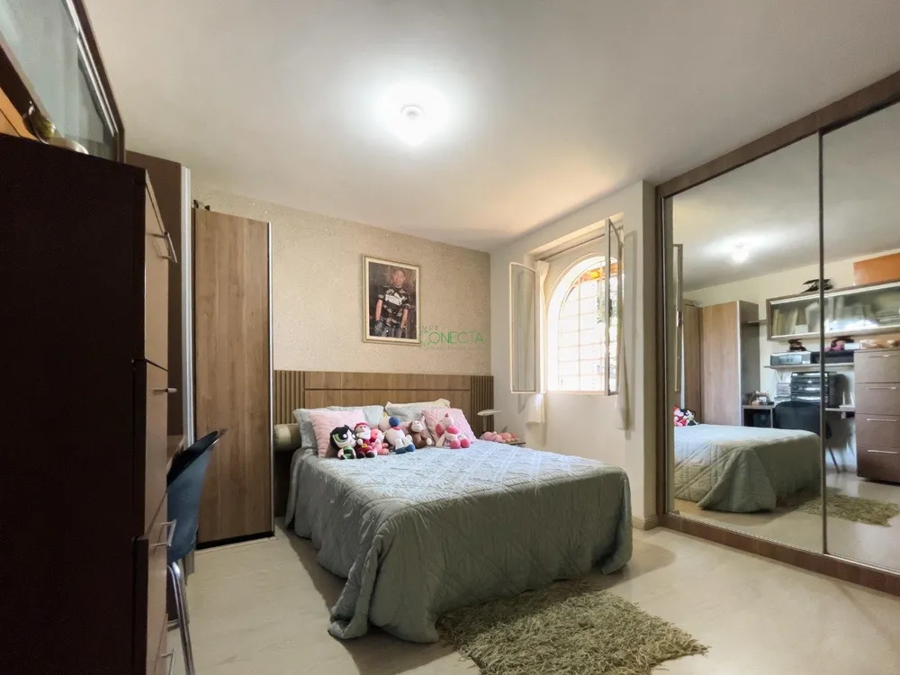 Casa, 4 quartos, 258 m² - Foto 7