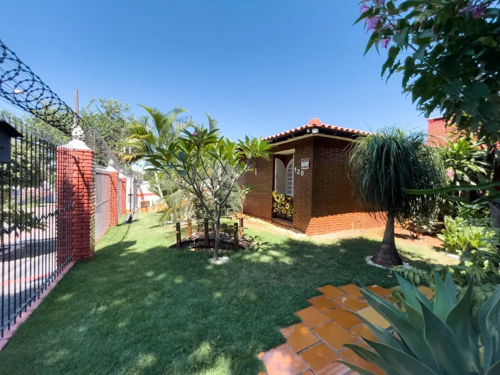 Casa, 4 quartos, 258 m² - Foto 4