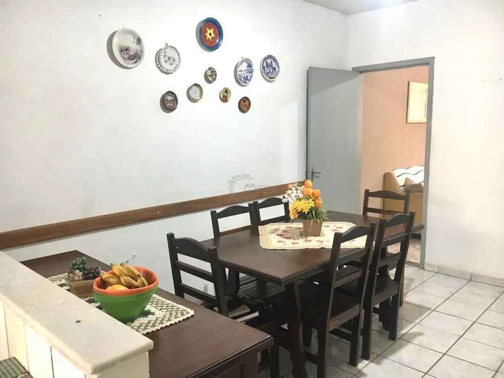 Casa, 5 quartos, 193 m² - Foto 4