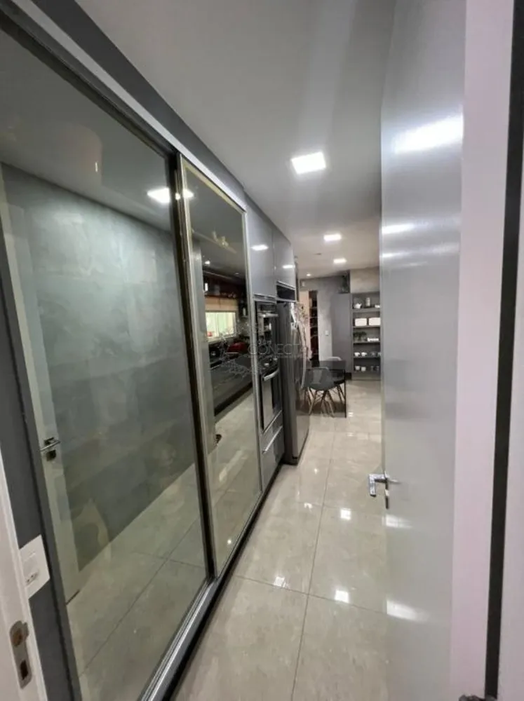 Apartamento, 3 quartos, 236 m² - Foto 12
