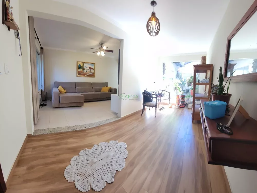 Casa, 2 quartos, 149 m² - Foto 1