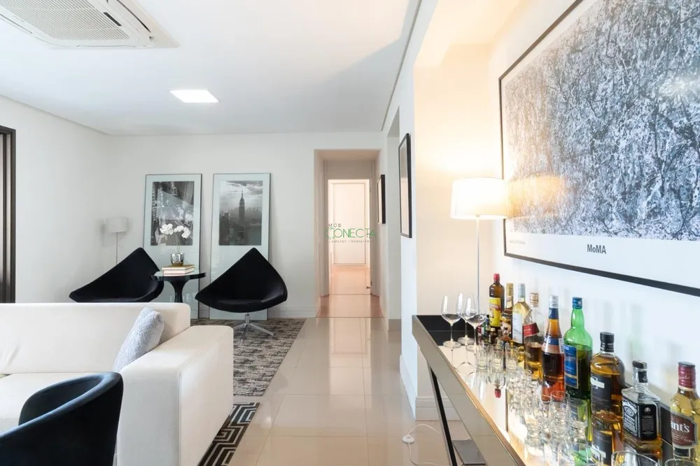 Apartamento, 3 quartos, 136 m² - Foto 1