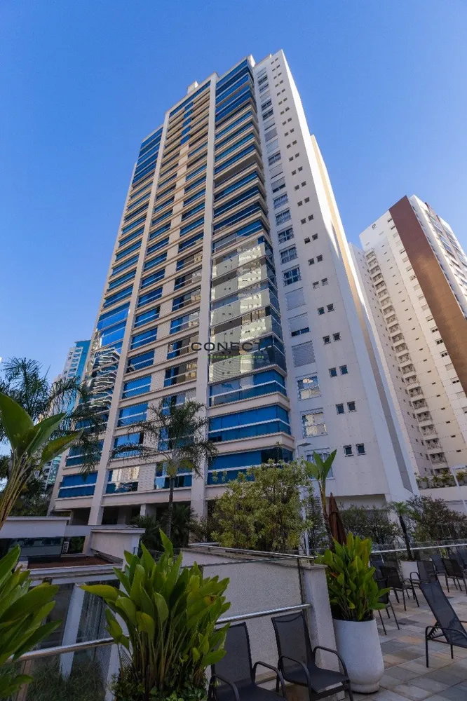 Apartamento, 4 quartos, 220 m² - Foto 1