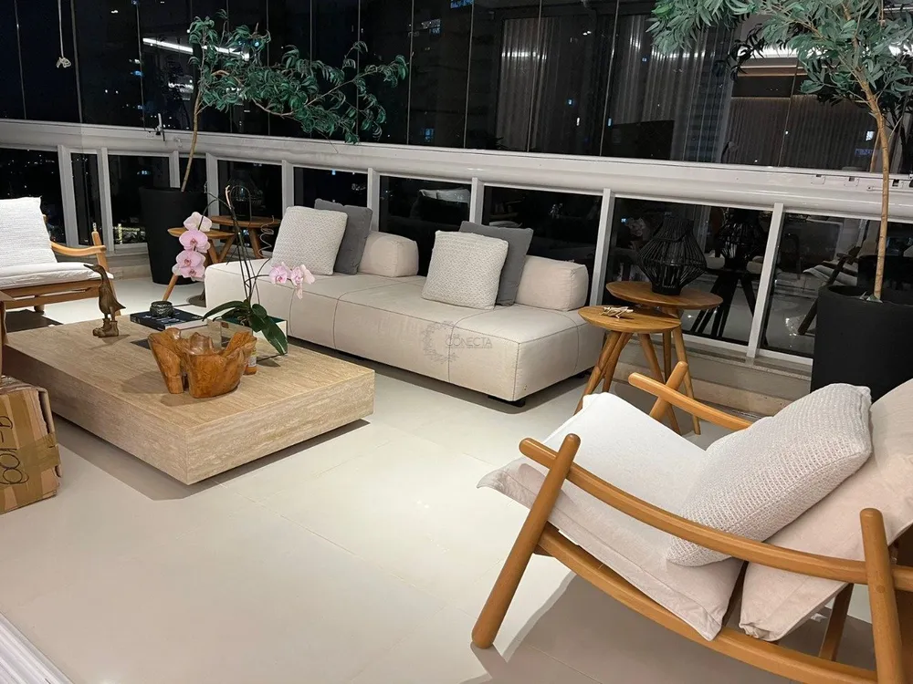 Apartamento, 3 quartos, 245 m² - Foto 11