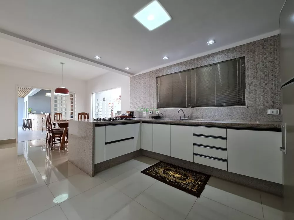 Sobrado, 4 quartos, 298 m² - Foto 5