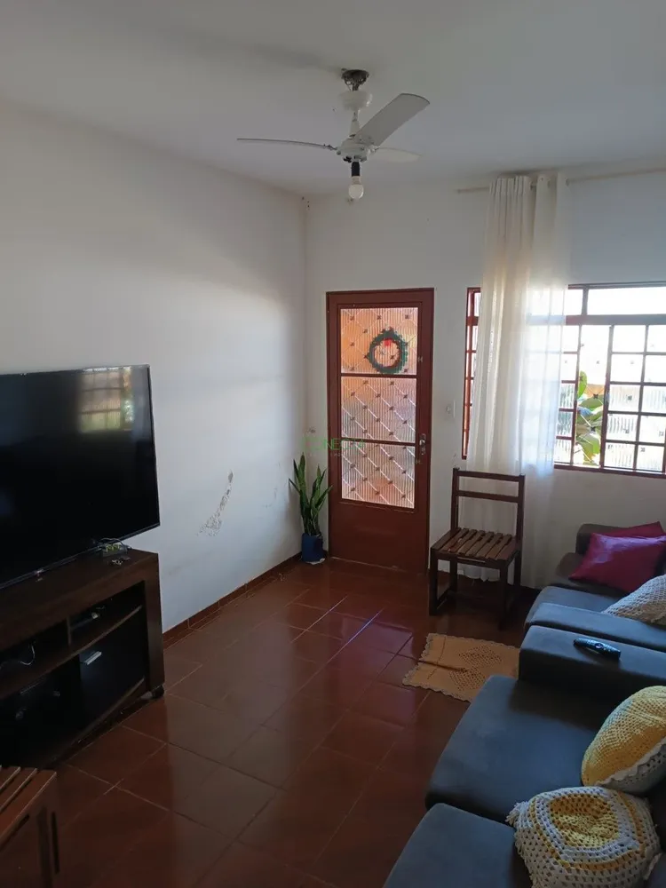 Chácara, 3 quartos, 5000 m² - Foto 5