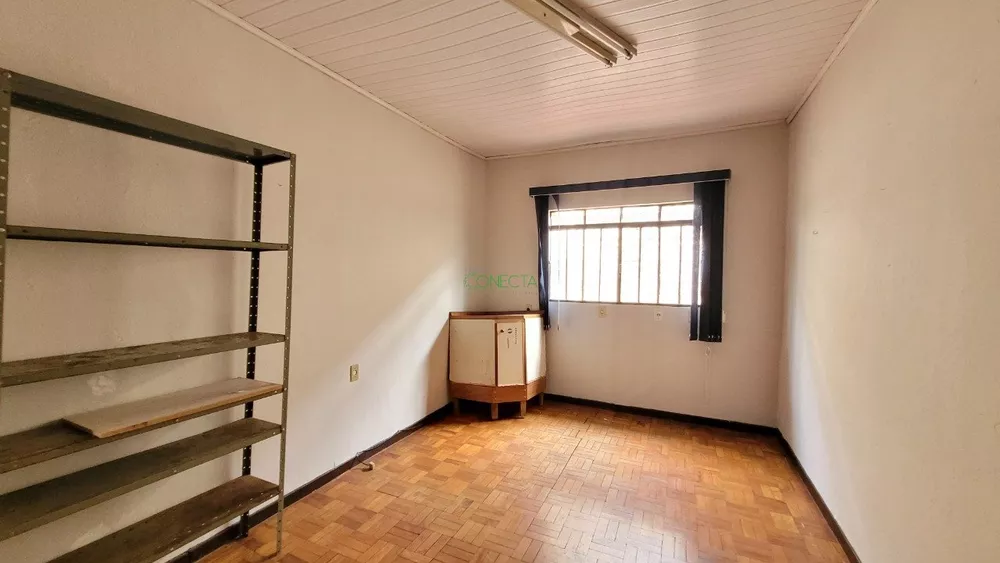 Casa, 5 quartos, 263 m² - Foto 2