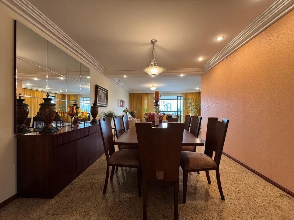 Apartamento, 4 quartos, 266 m² - Foto 1