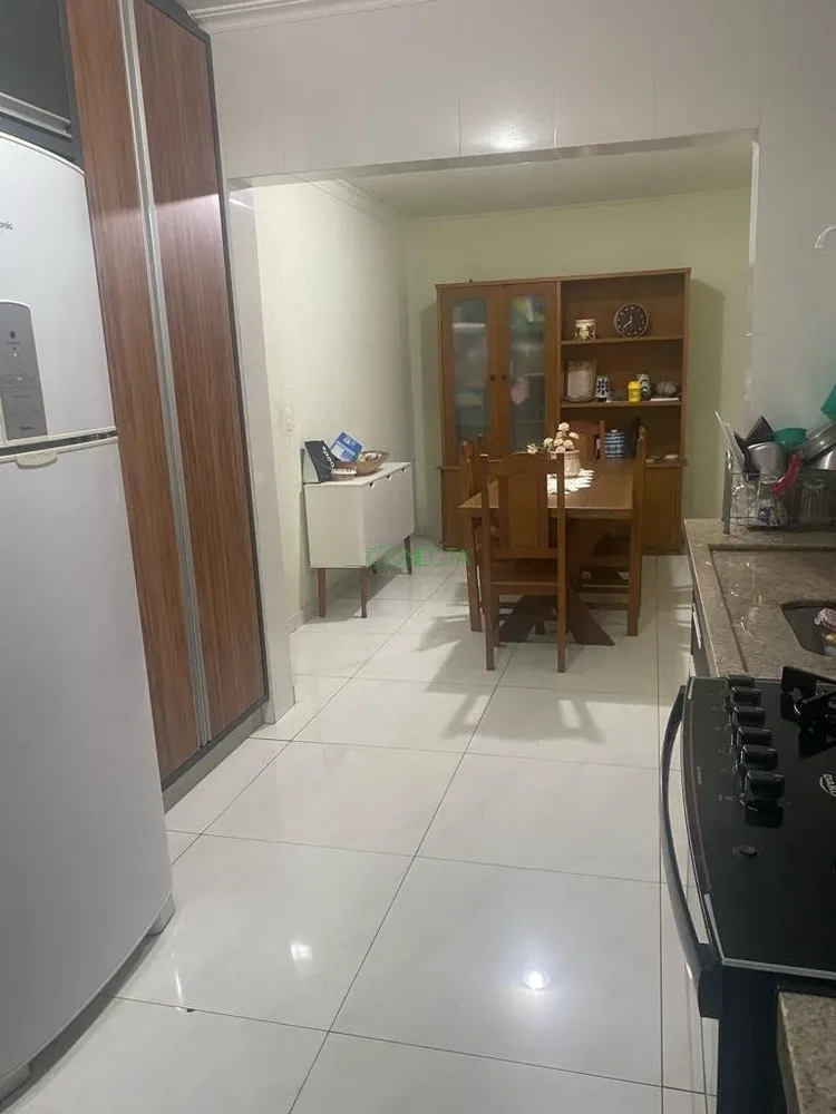 Casa, 4 quartos, 264 m² - Foto 6