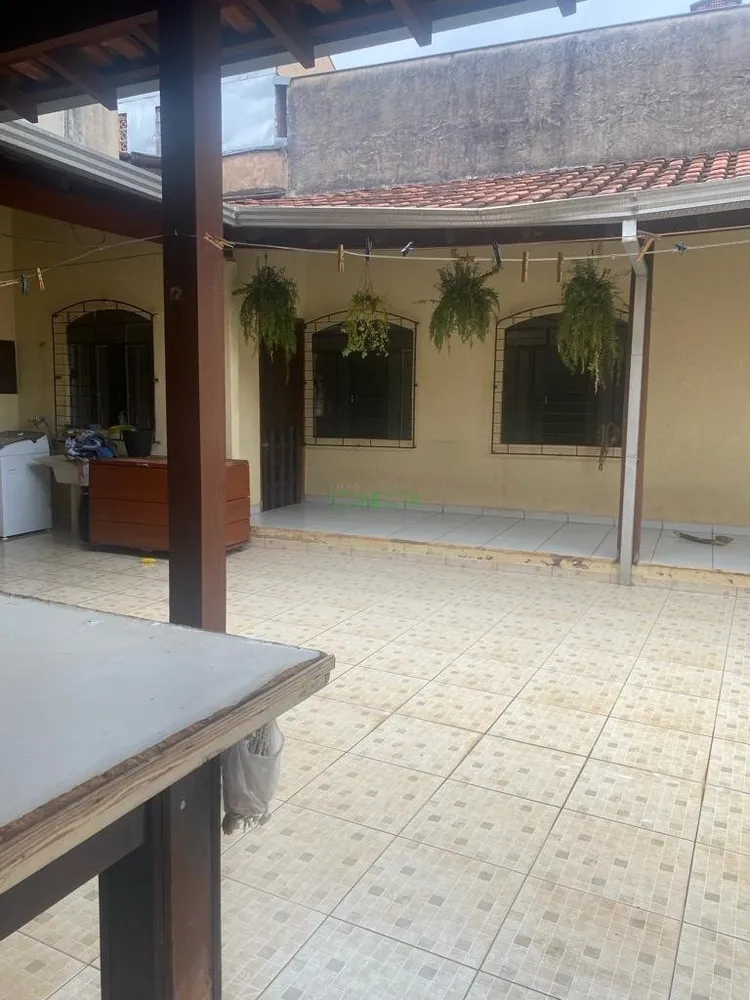 Casa, 4 quartos, 264 m² - Foto 9