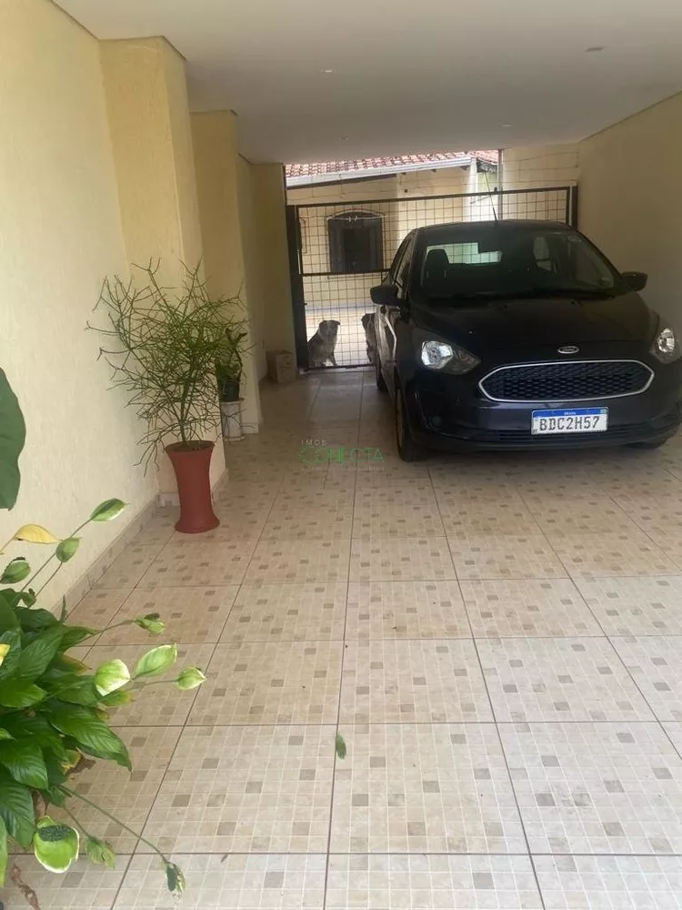 Casa, 4 quartos, 264 m² - Foto 4