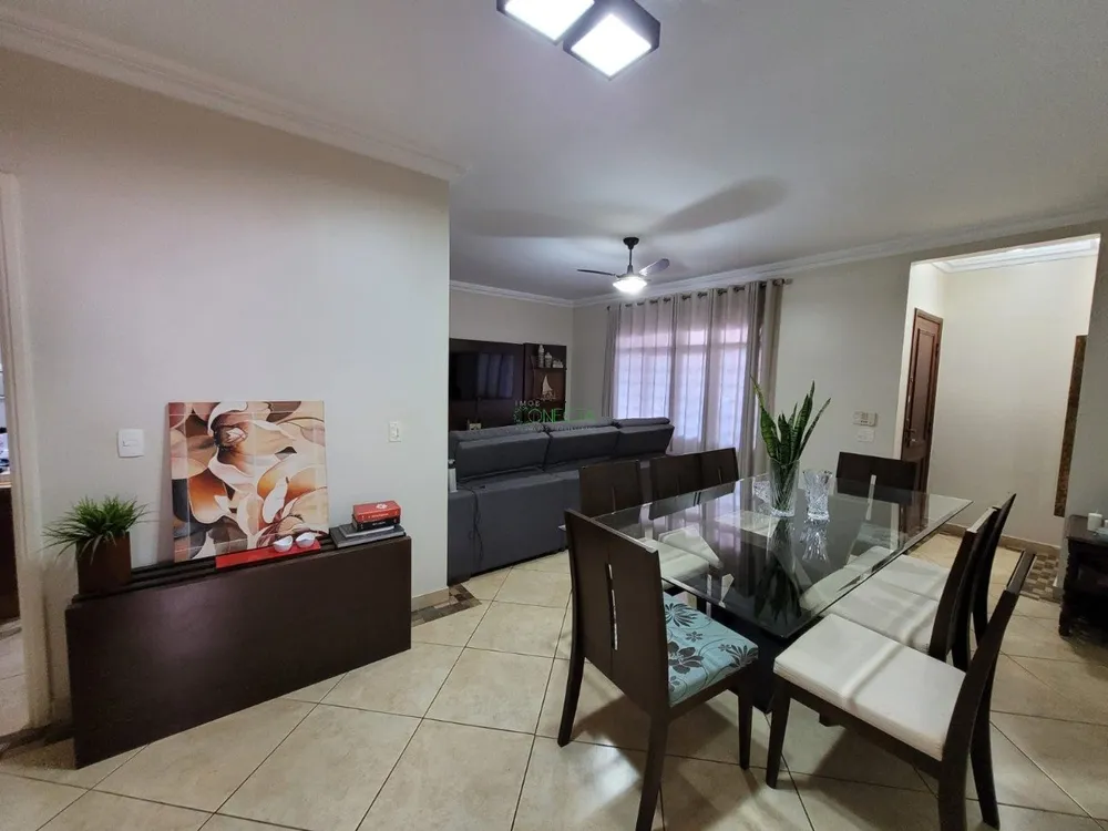 Casa, 4 quartos, 200 m² - Foto 13