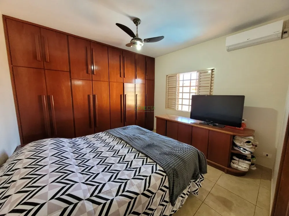 Casa, 4 quartos, 200 m² - Foto 14