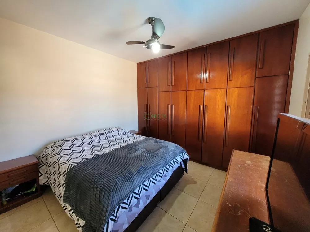 Casa, 4 quartos, 200 m² - Foto 2