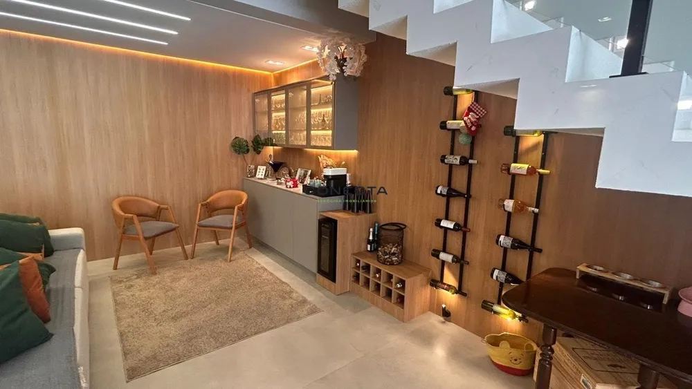 Casa, 3 quartos, 226 m² - Foto 13
