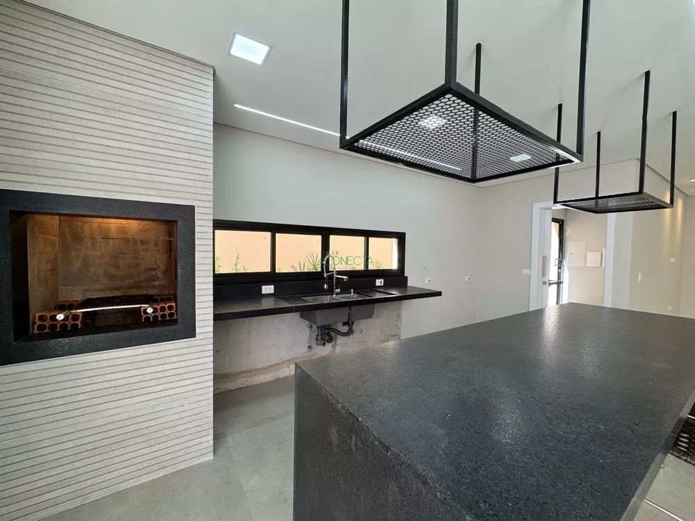 Casa, 3 quartos, 226 m² - Foto 2