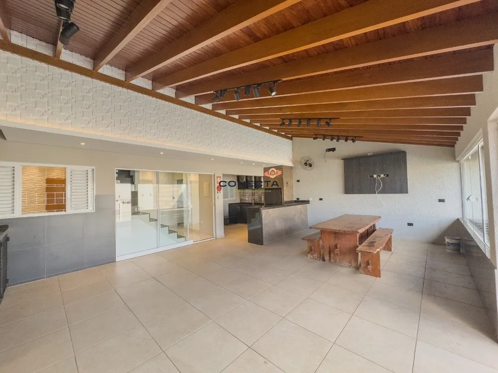 Casa, 3 quartos, 200 m² - Foto 4