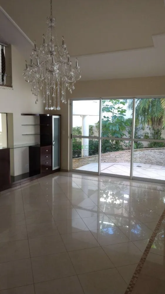 Casa, 5 quartos, 596 m² - Foto 1