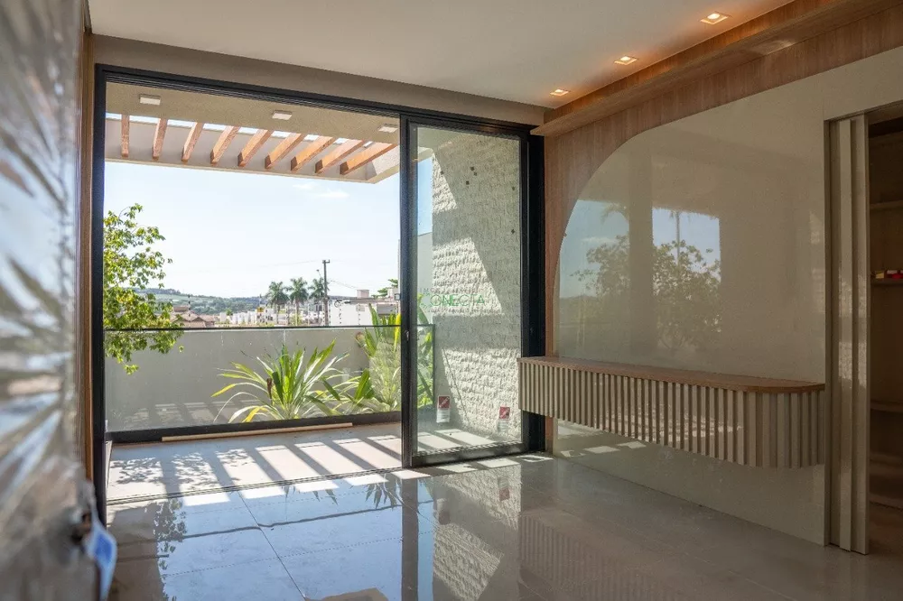 Casa, 3 quartos, 300 m² - Foto 2