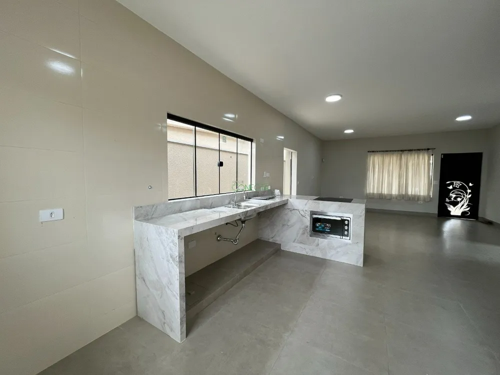 Casa, 3 quartos, 240 m² - Foto 2